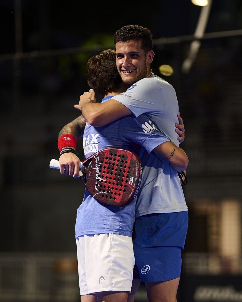 Edu y Alex siguen el camino